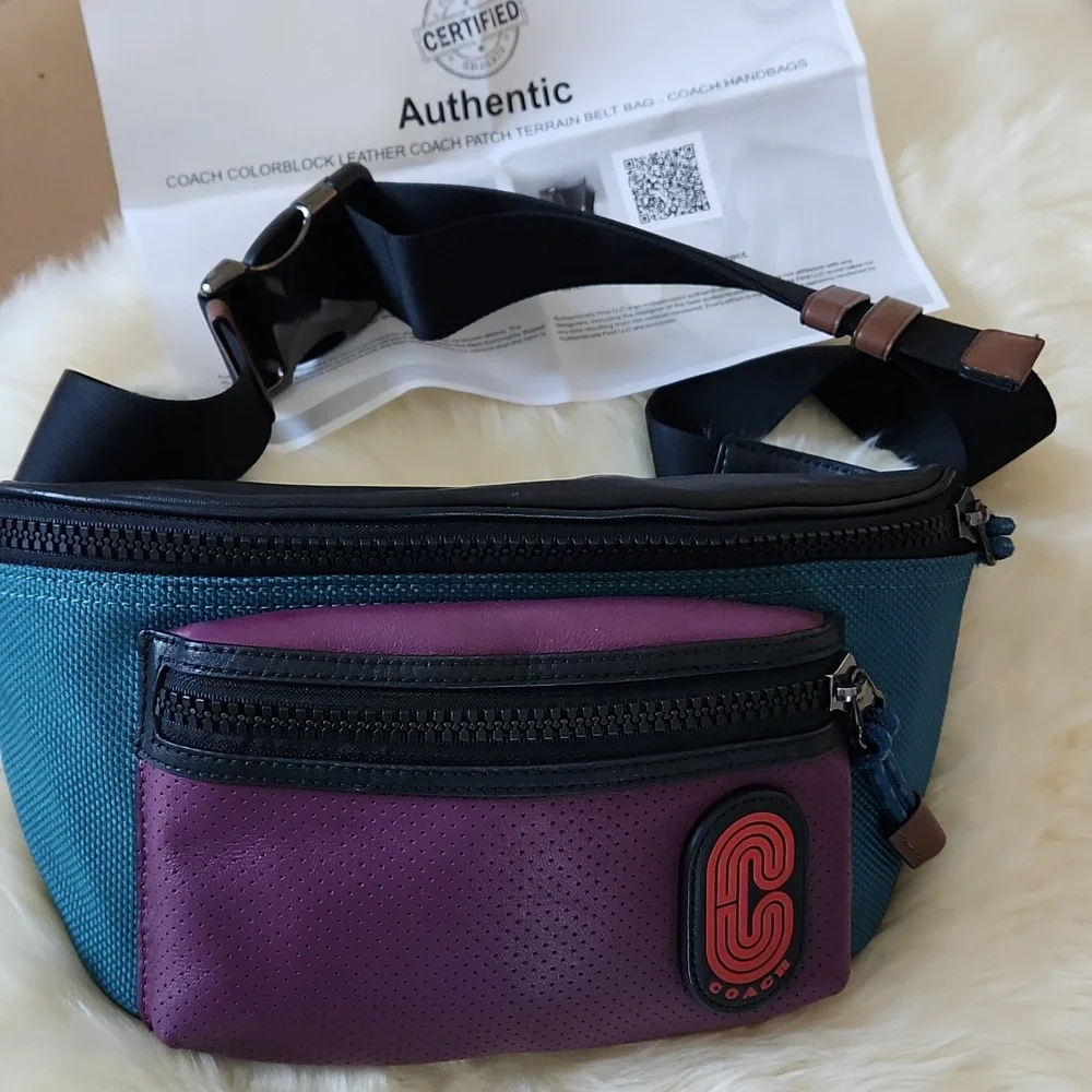 Gorgeous Coach Colorblock Terrain Belt Bag 🖤💜💚